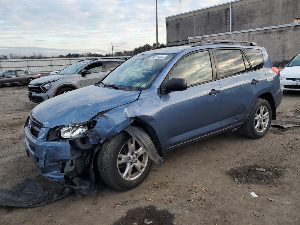 TOYOTA RAV4 2010