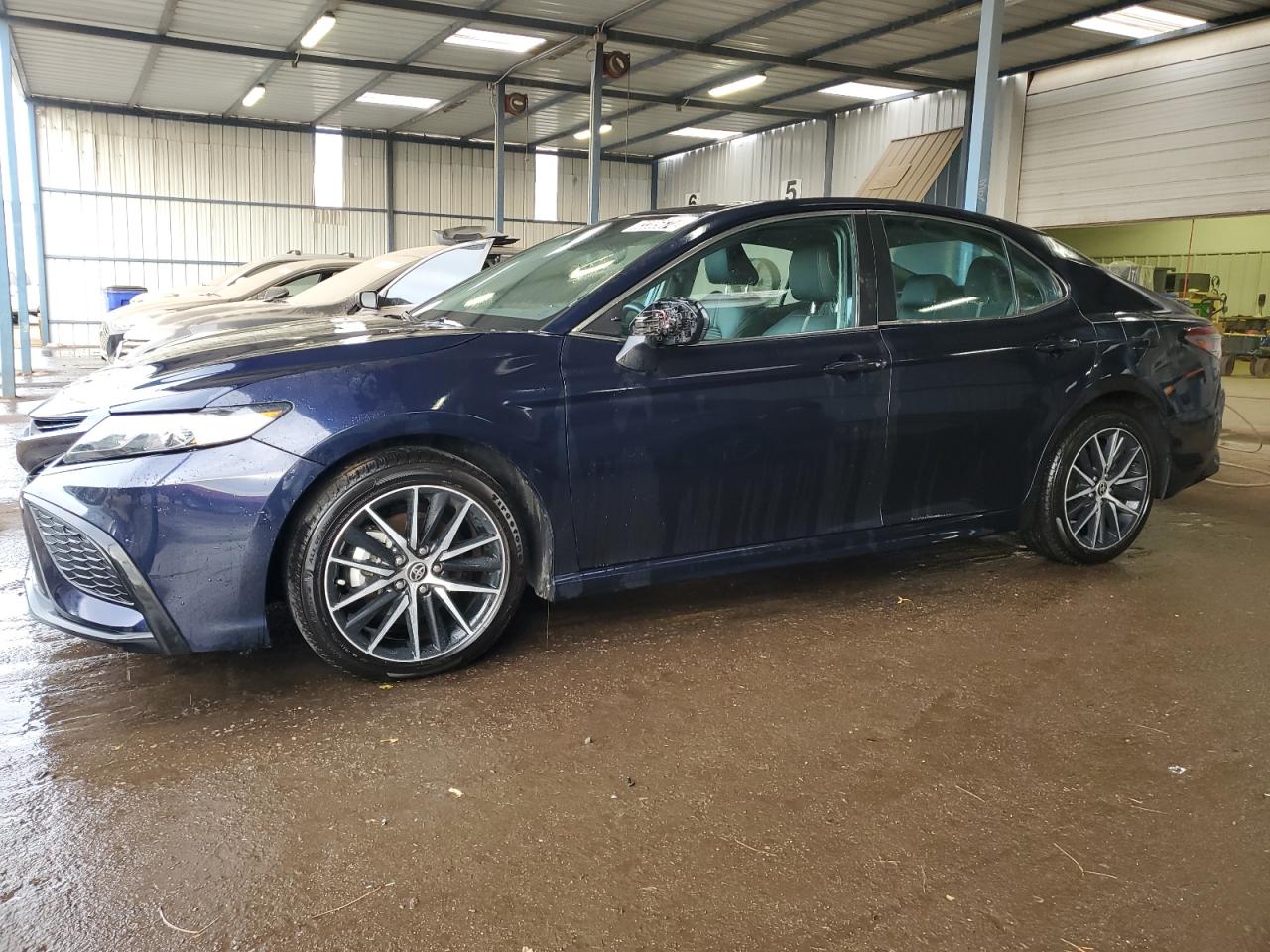 TOYOTA CAMRY SE 2021