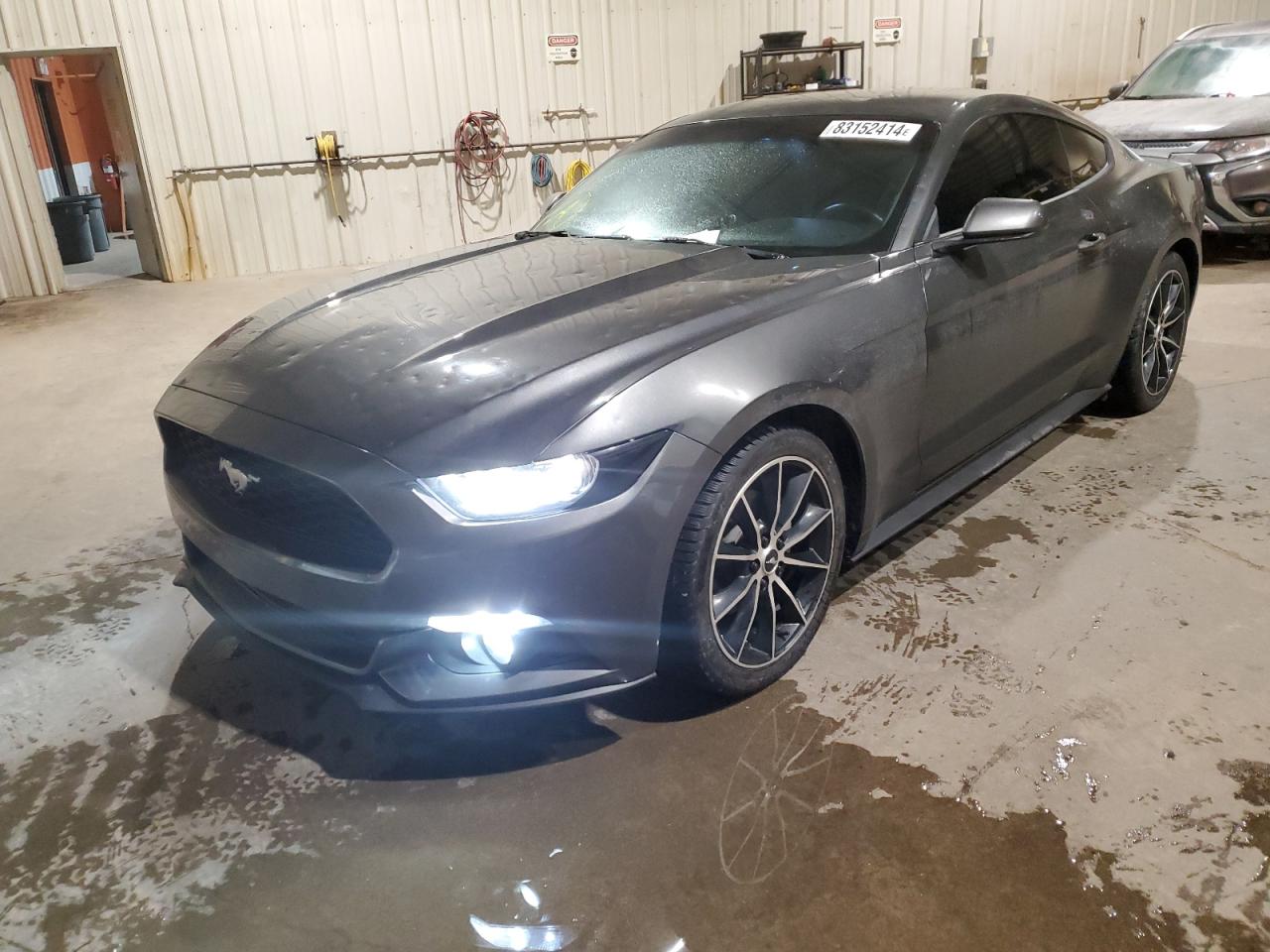 FORD MUSTANG 2017