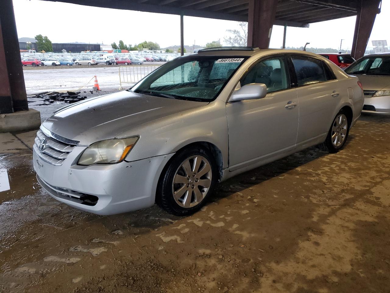 TOYOTA AVALON XL 2005