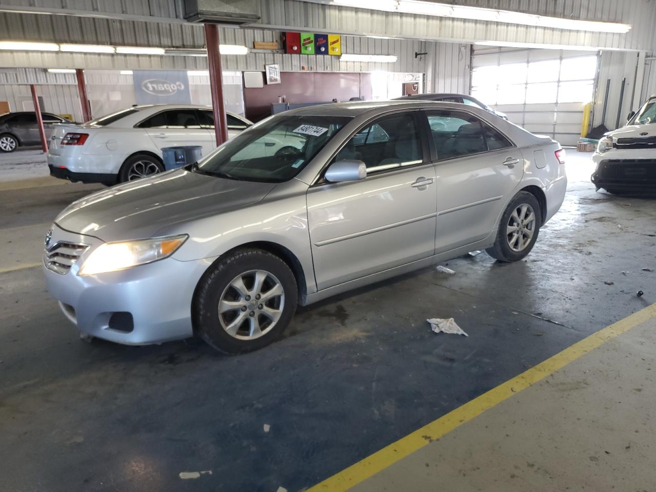 TOYOTA CAMRY BASE 2011