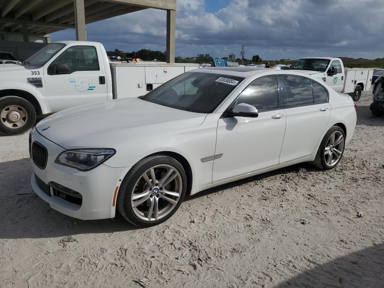 BMW 750 XI 2014