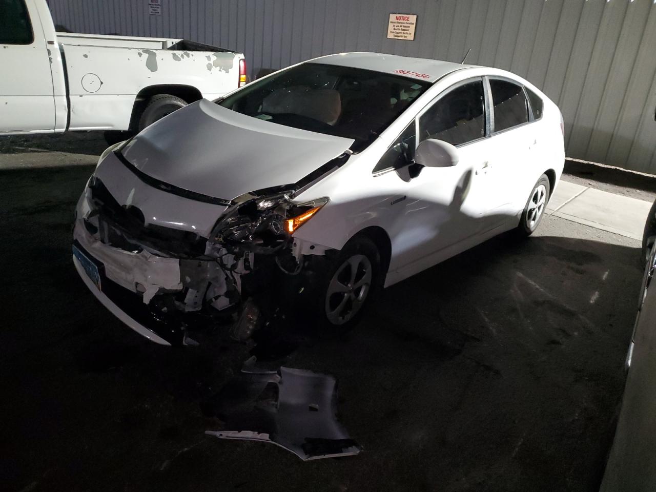 TOYOTA PRIUS 2013