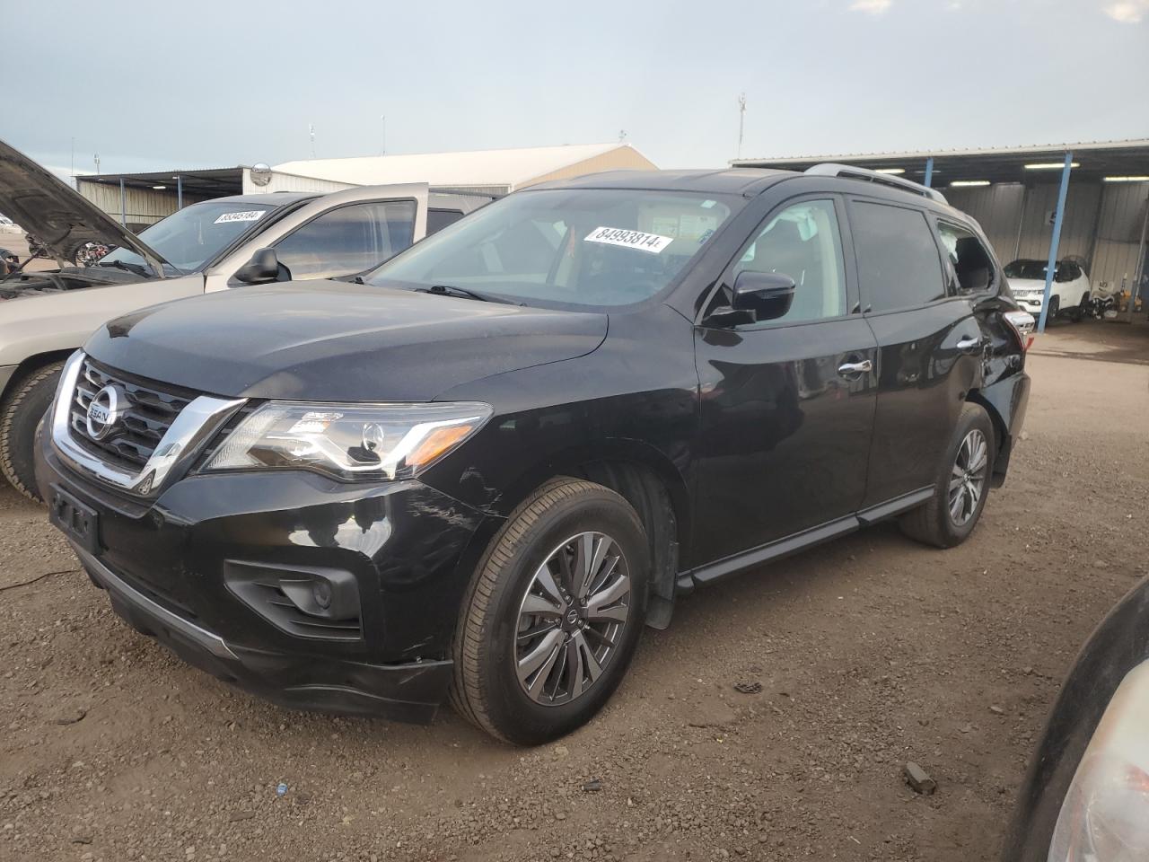 NISSAN PATHFINDER 2017