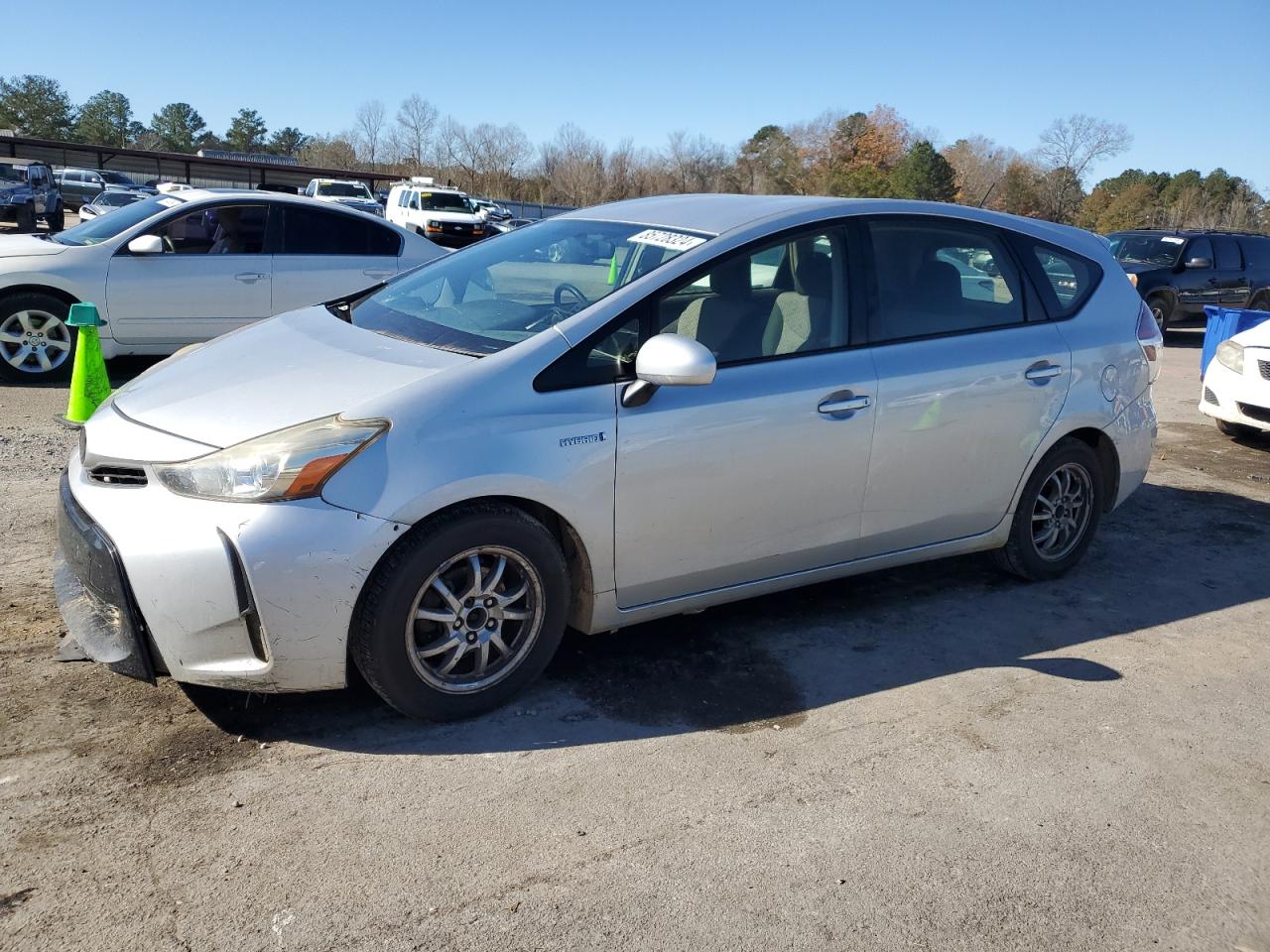 TOYOTA PRIUS V 2015