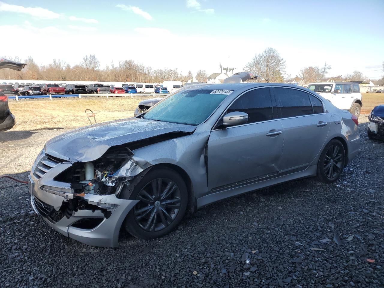 HYUNDAI GENESIS 3. 2013
