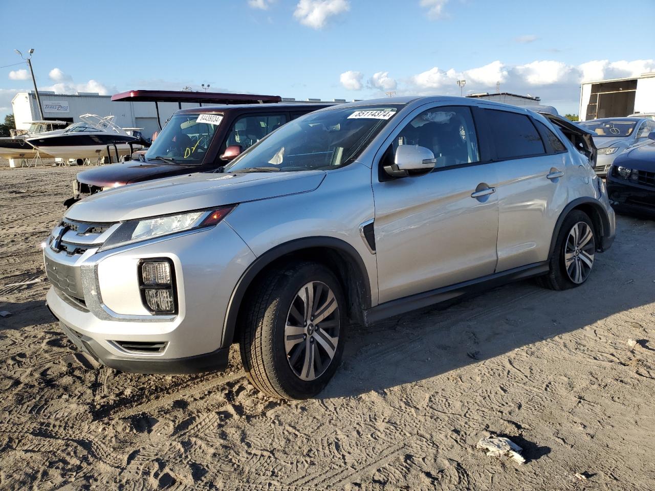 MITSUBISHI OUTLANDER 2021