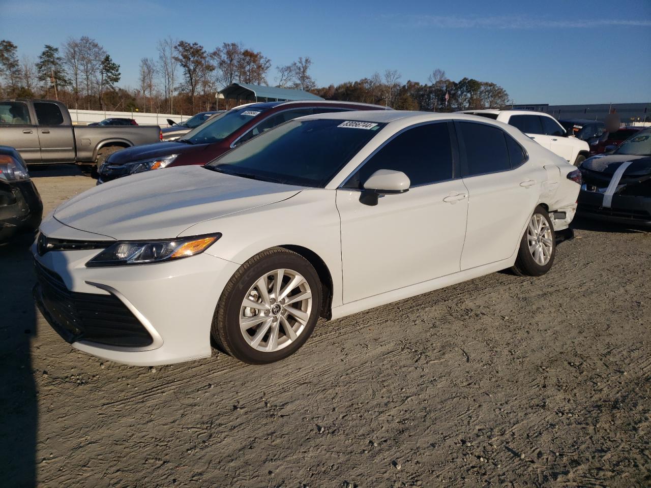 TOYOTA CAMRY LE 2024