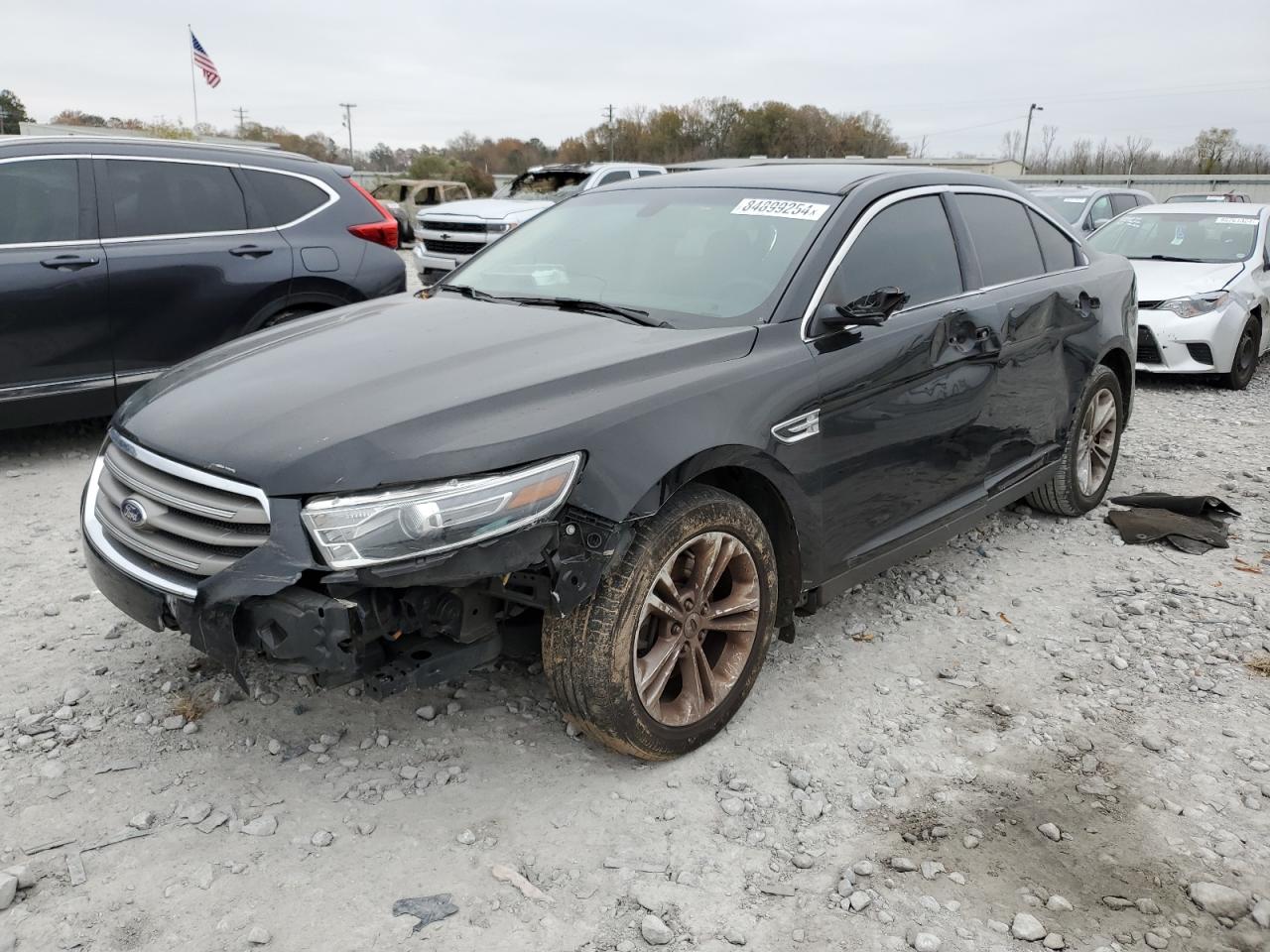 FORD TAURUS 2018