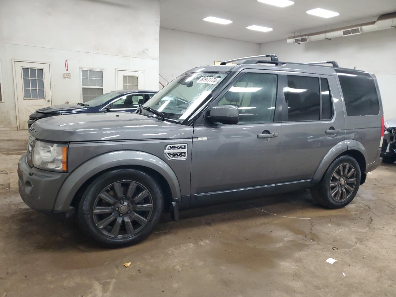LAND ROVER LR4 HSE 2013