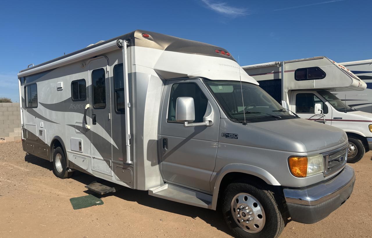 FORD ECONOLINE 2005