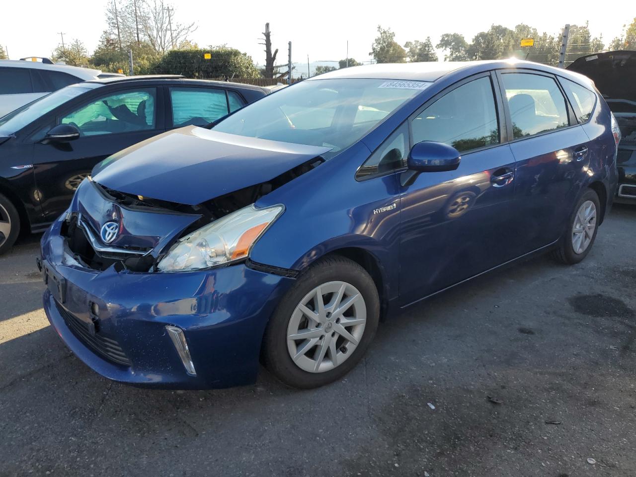 TOYOTA PRIUS V 2014
