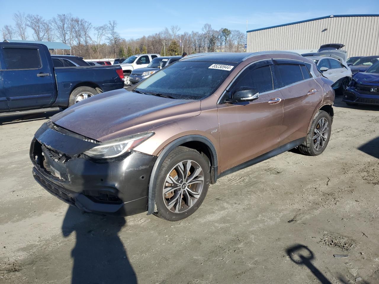 INFINITI QX30 BASE 2017