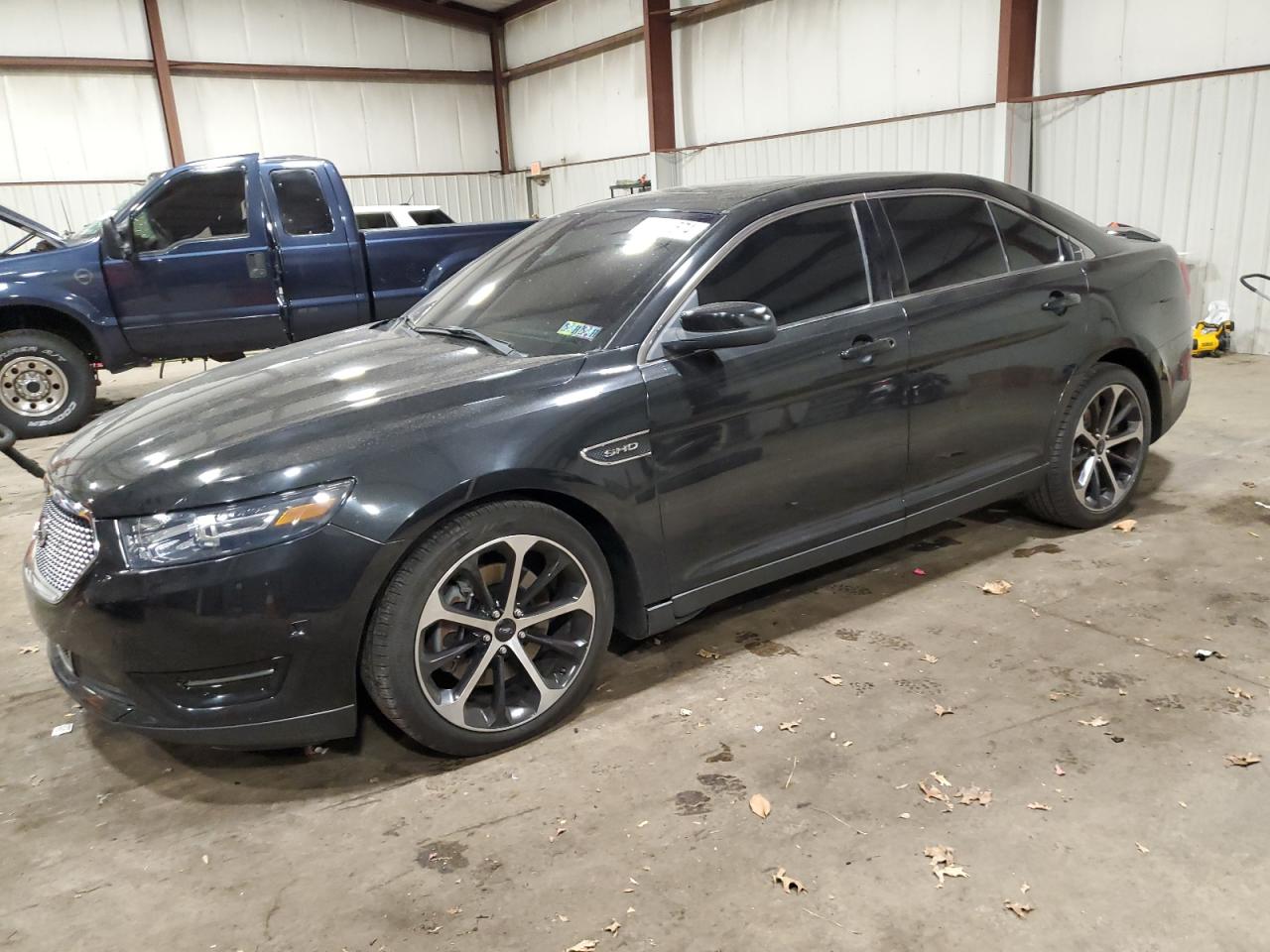 FORD TAURUS SHO 2015