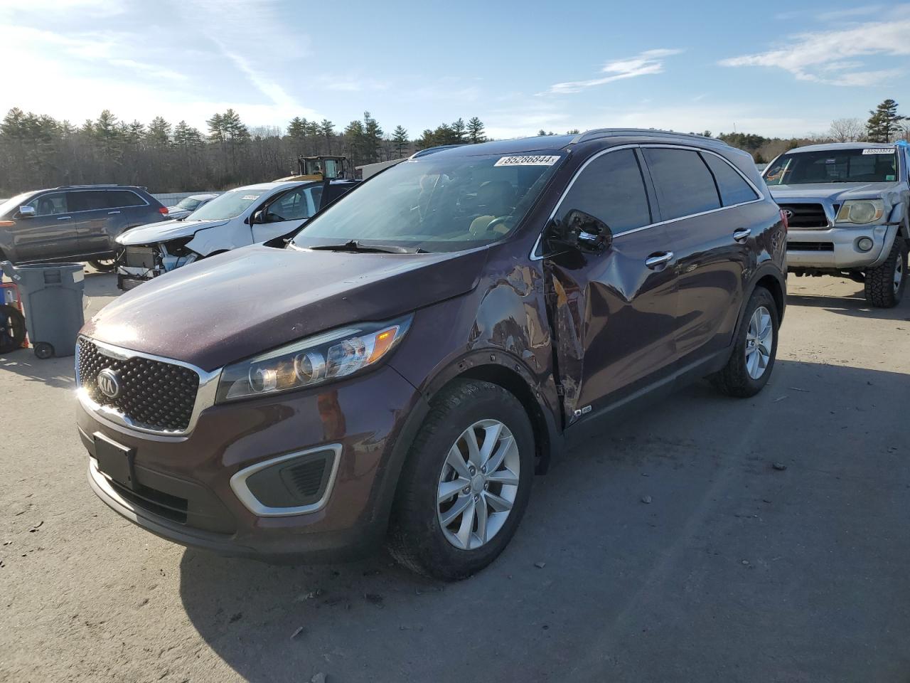 KIA SORENTO LX 2016