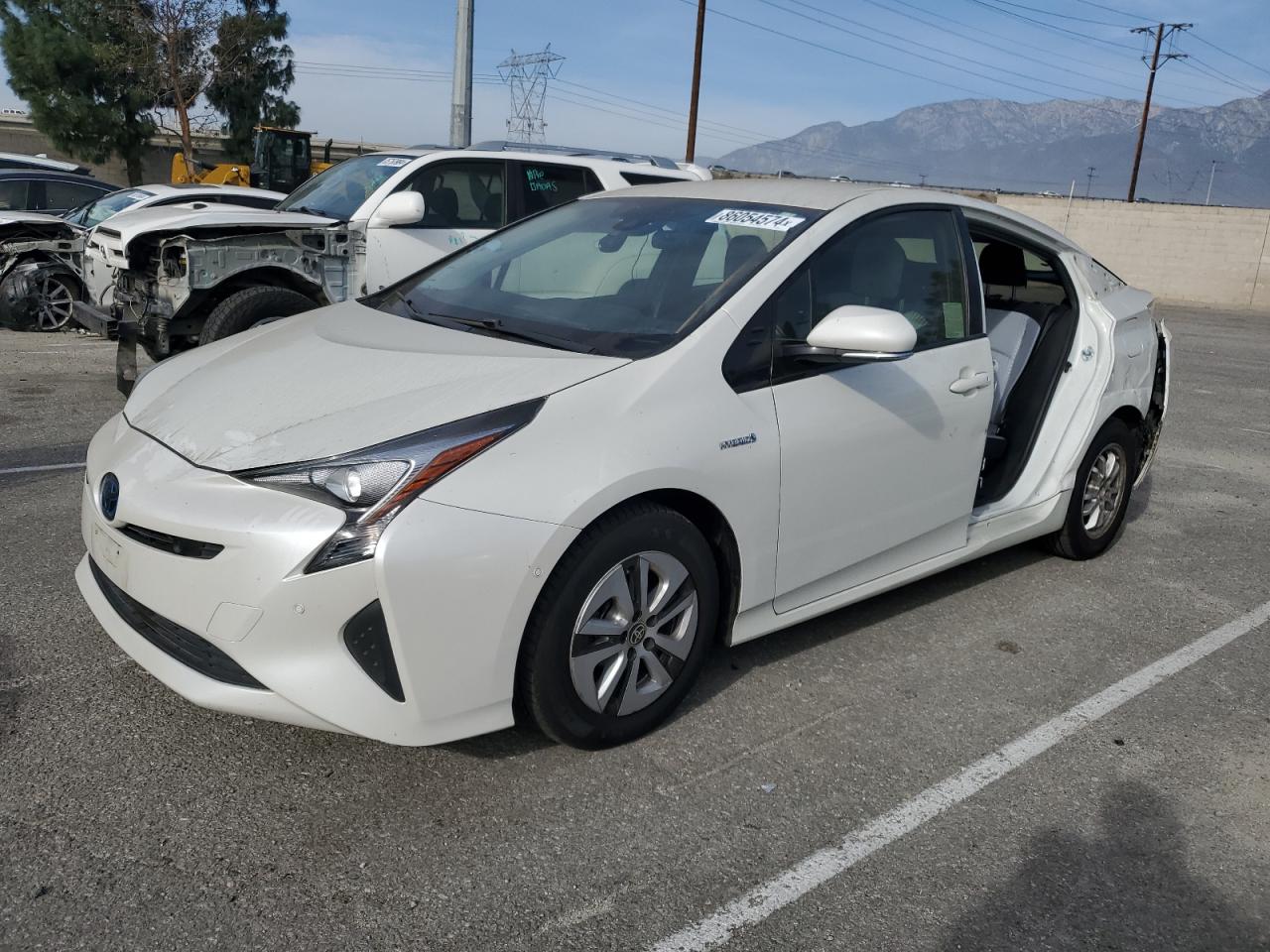 TOYOTA PRIUS 2017