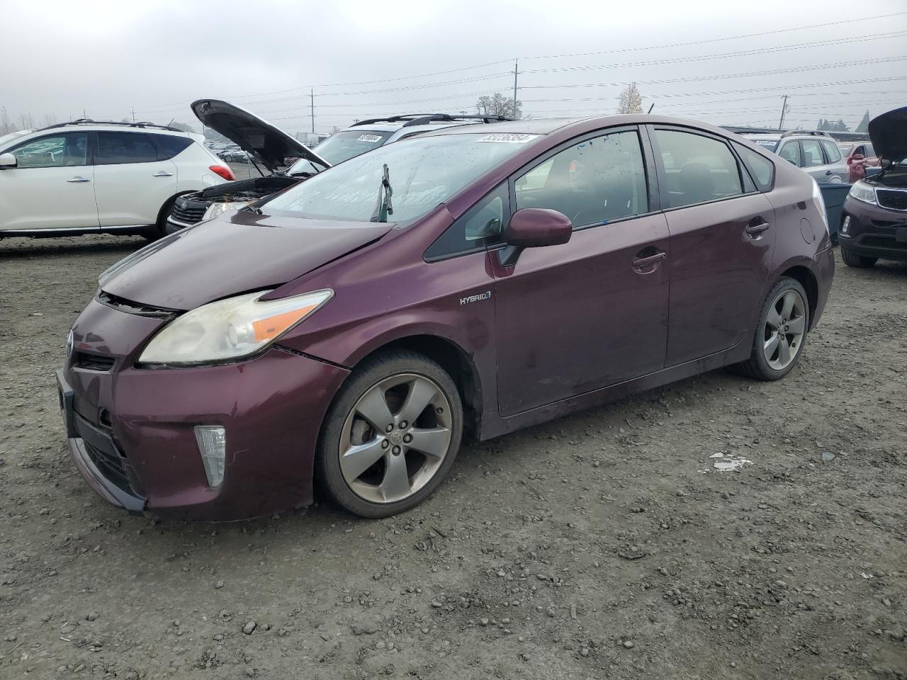 TOYOTA PRIUS 2013