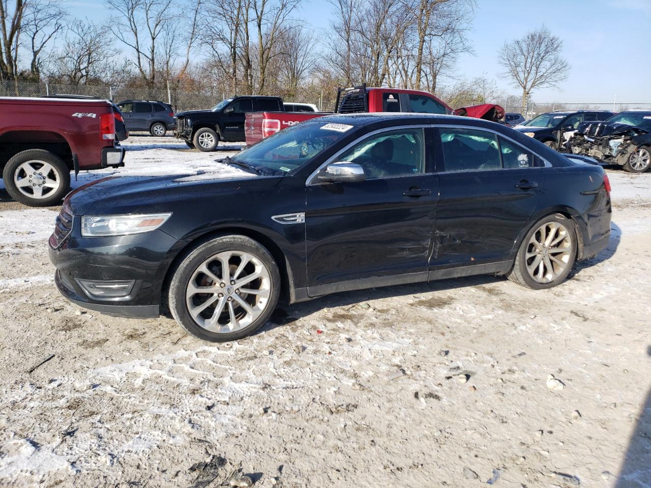 FORD TAURUS LIM 2013
