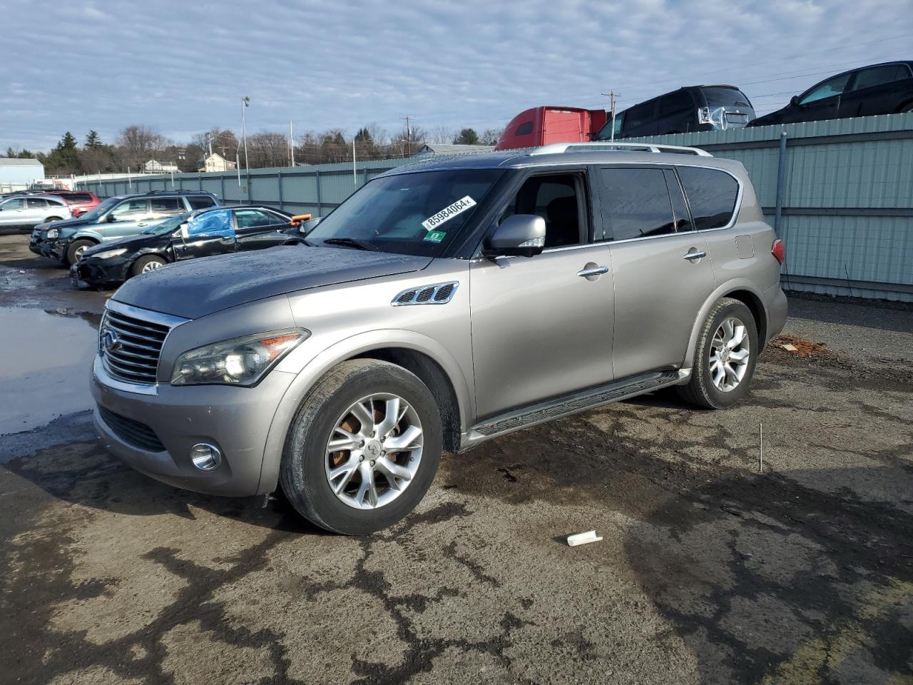 INFINITI QX56 2011