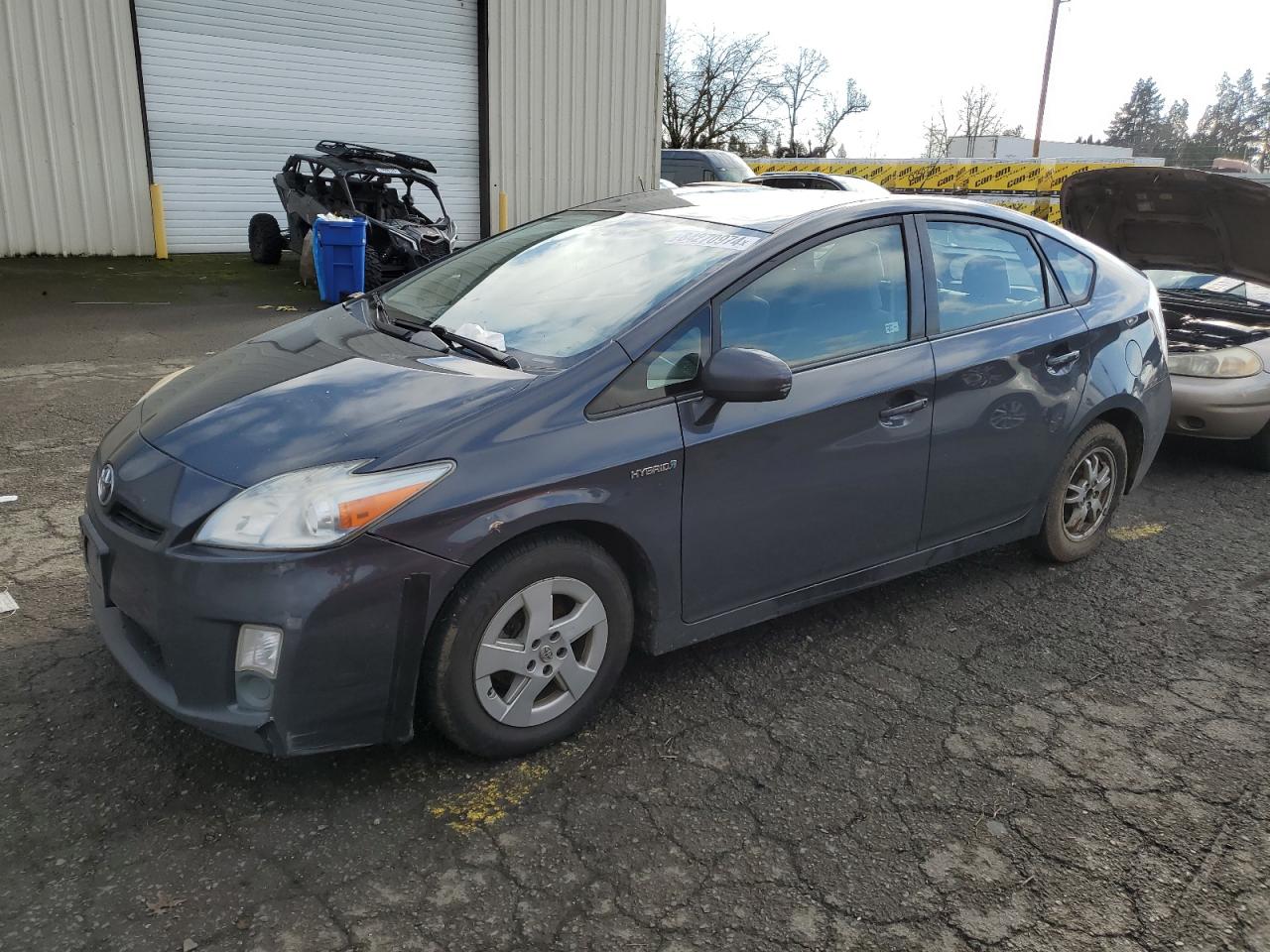 TOYOTA PRIUS 2010