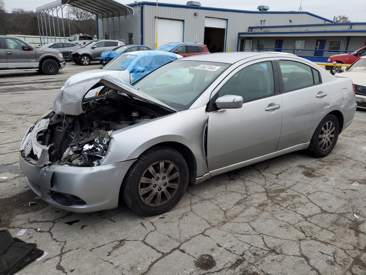 MITSUBISHI GALANT FE 2011