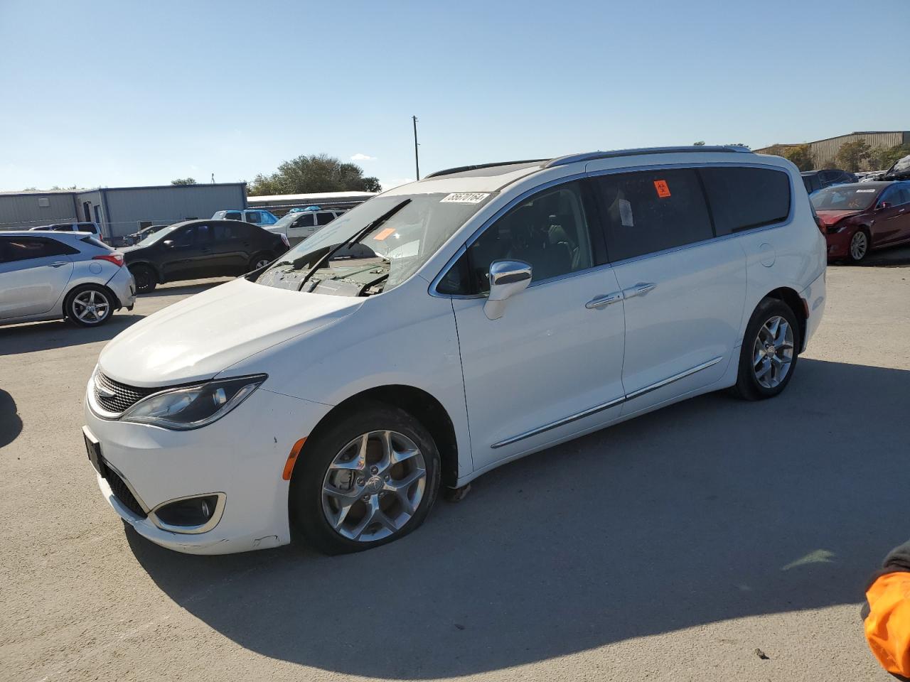 CHRYSLER PACIFICA 2018