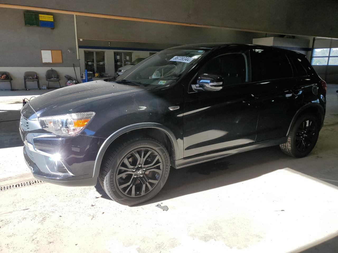 MITSUBISHI OUTLANDER 2017