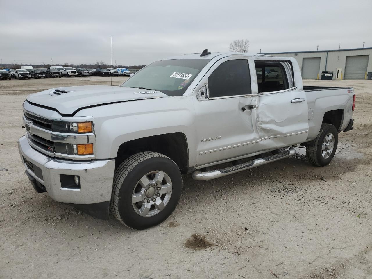 CHEVROLET SILVERADO 2018