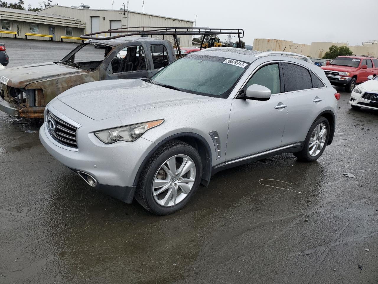 INFINITI FX35 2012