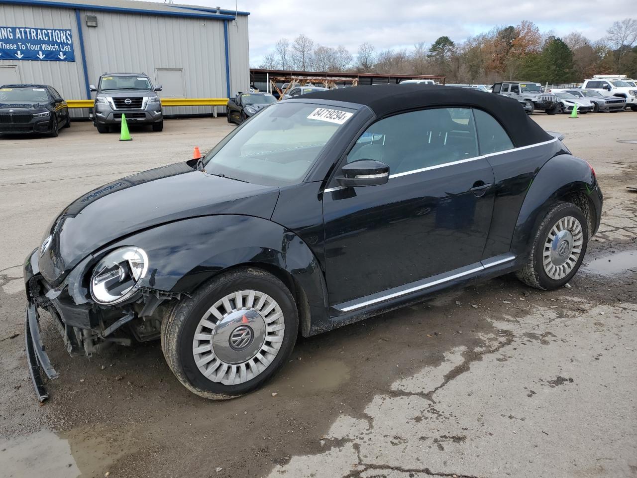 VOLKSWAGEN BEETLE 2013