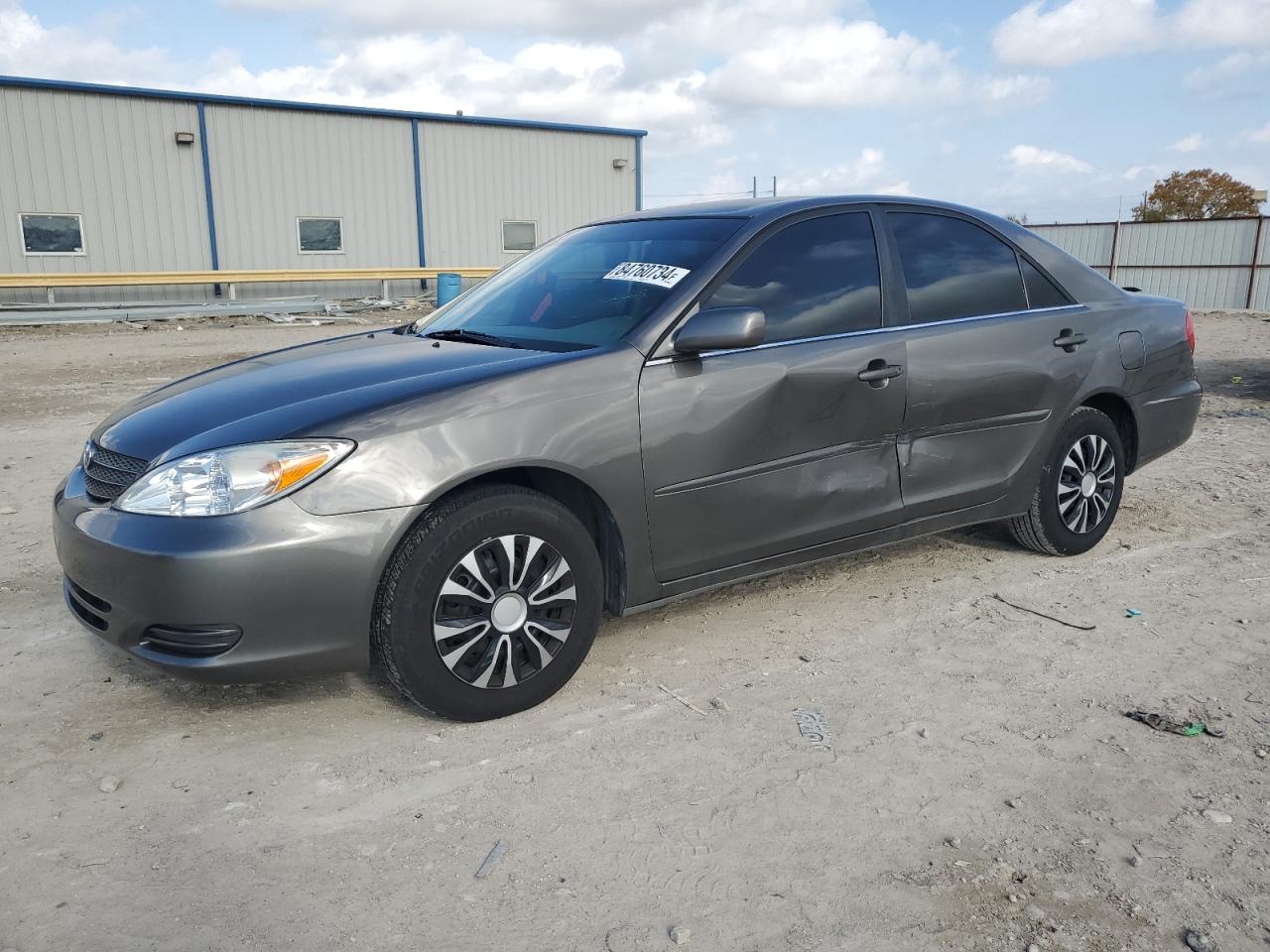 TOYOTA CAMRY LE 2004