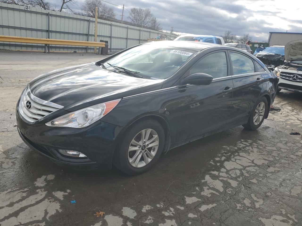 HYUNDAI SONATA GLS 2013