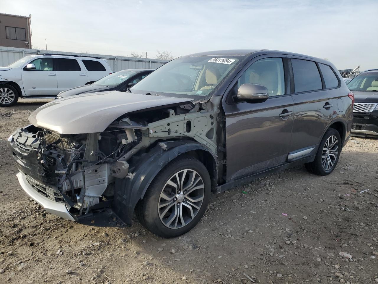 MITSUBISHI OUTLANDER 2017
