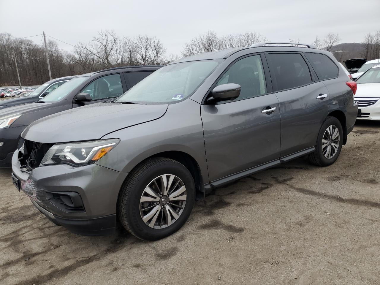 NISSAN PATHFINDER 2019