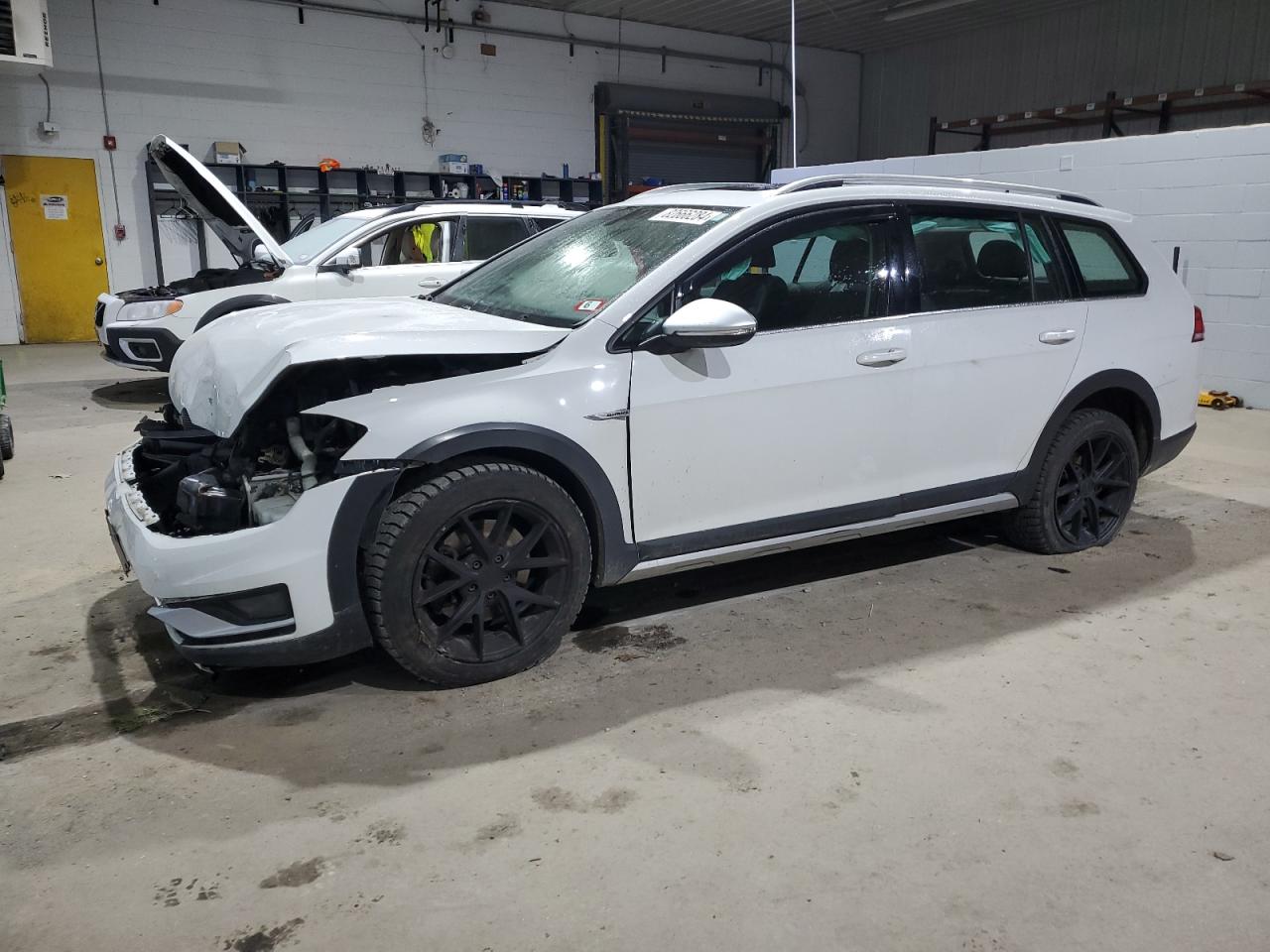 VOLKSWAGEN GOLF ALLTR 2019