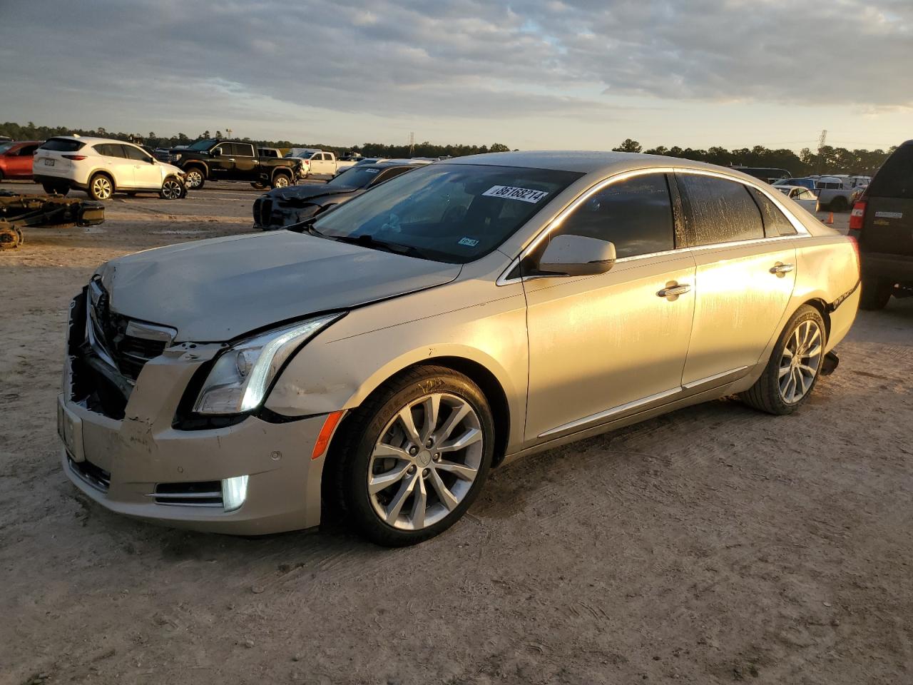 CADILLAC XTS LUXURY 2016