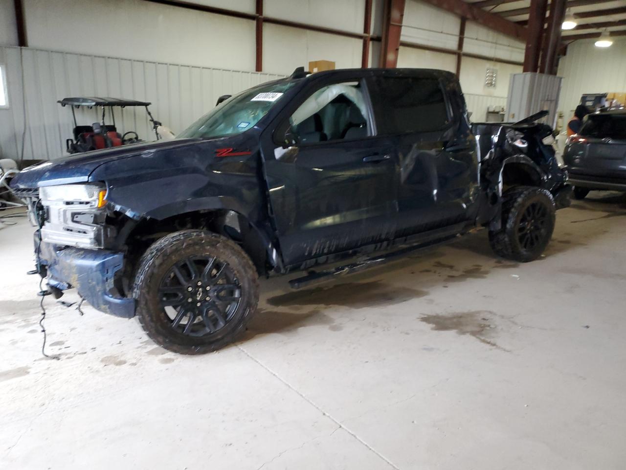 CHEVROLET SILVERADO 2024
