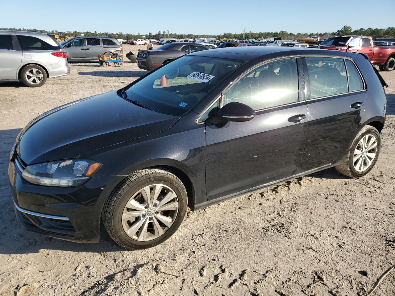 VOLKSWAGEN GOLF 2020