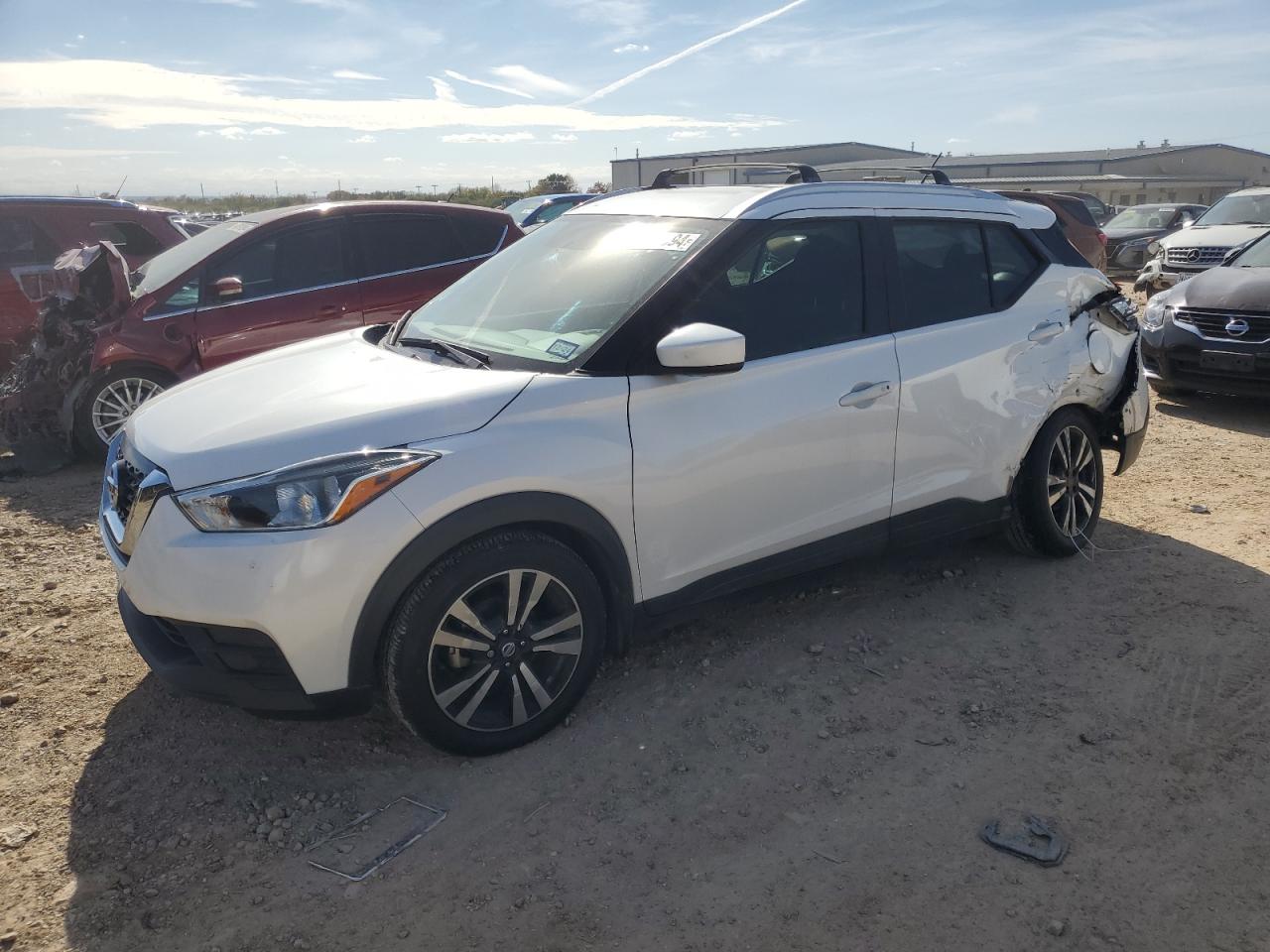 NISSAN KICKS S 2018