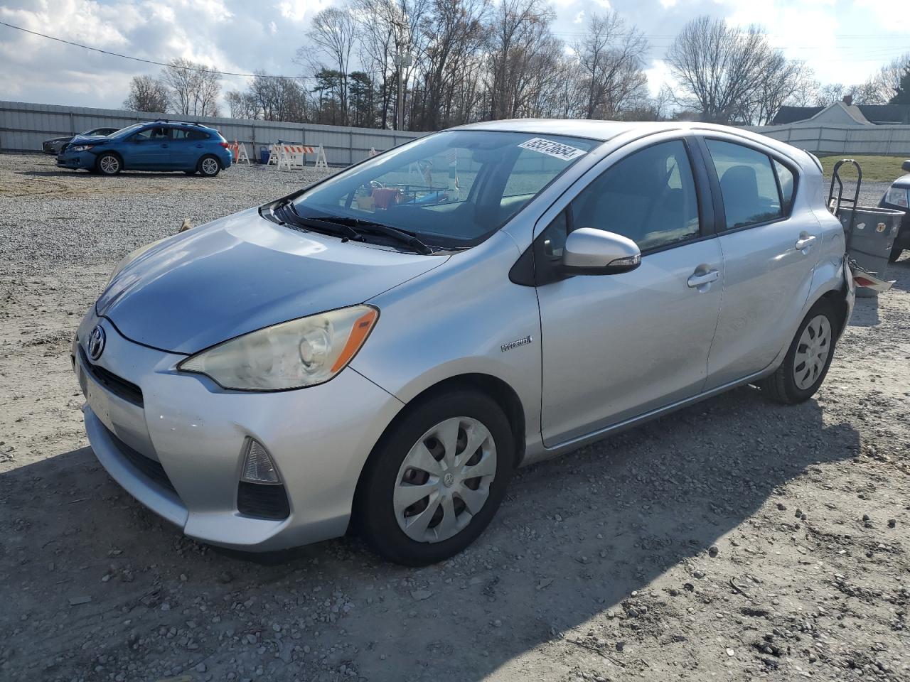 TOYOTA PRIUS C 2013