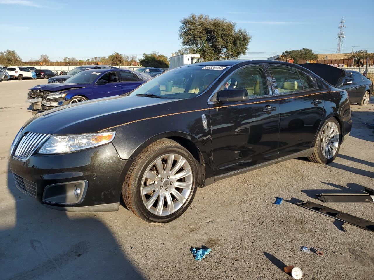 LINCOLN MKS 2010