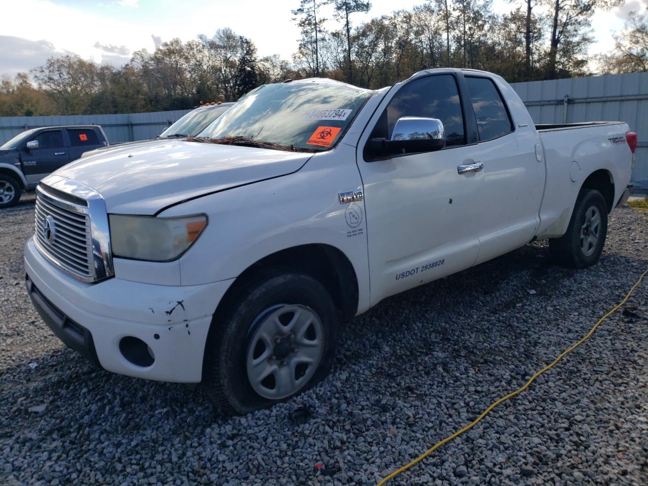 TOYOTA TUNDRA DOU 2012