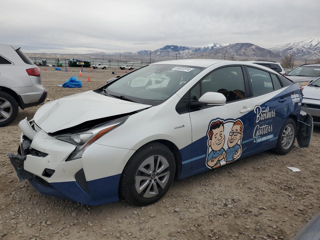 TOYOTA PRIUS 2018