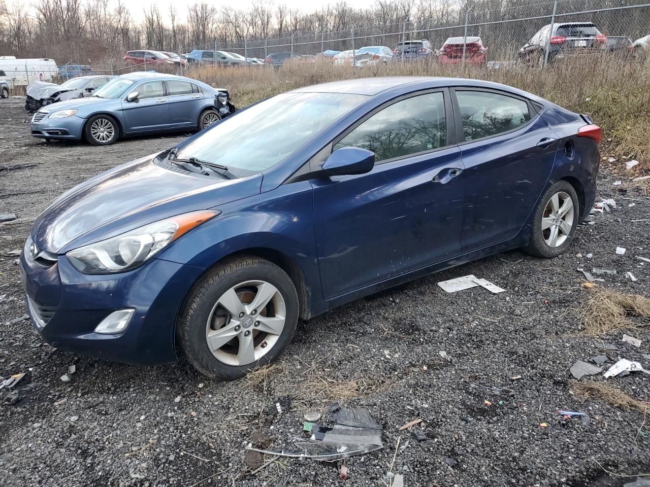 HYUNDAI ELANTRA GL 2013