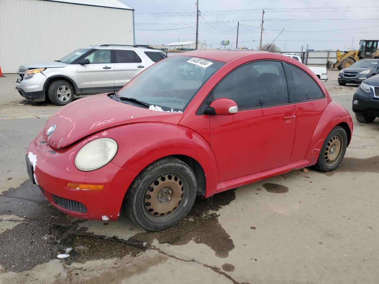 VOLKSWAGEN NEW BEETLE 2010