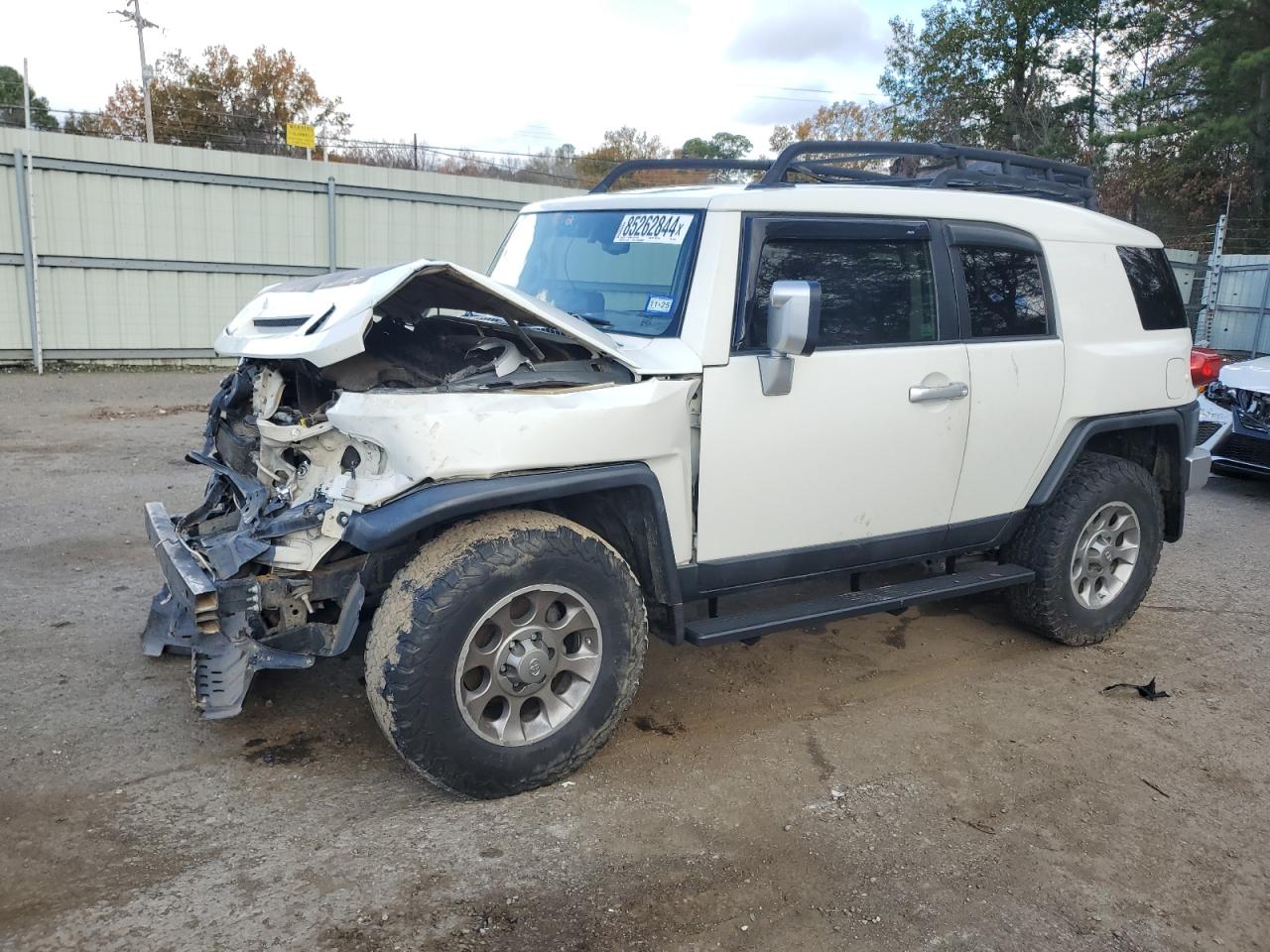TOYOTA FJ CRUISER 2012
