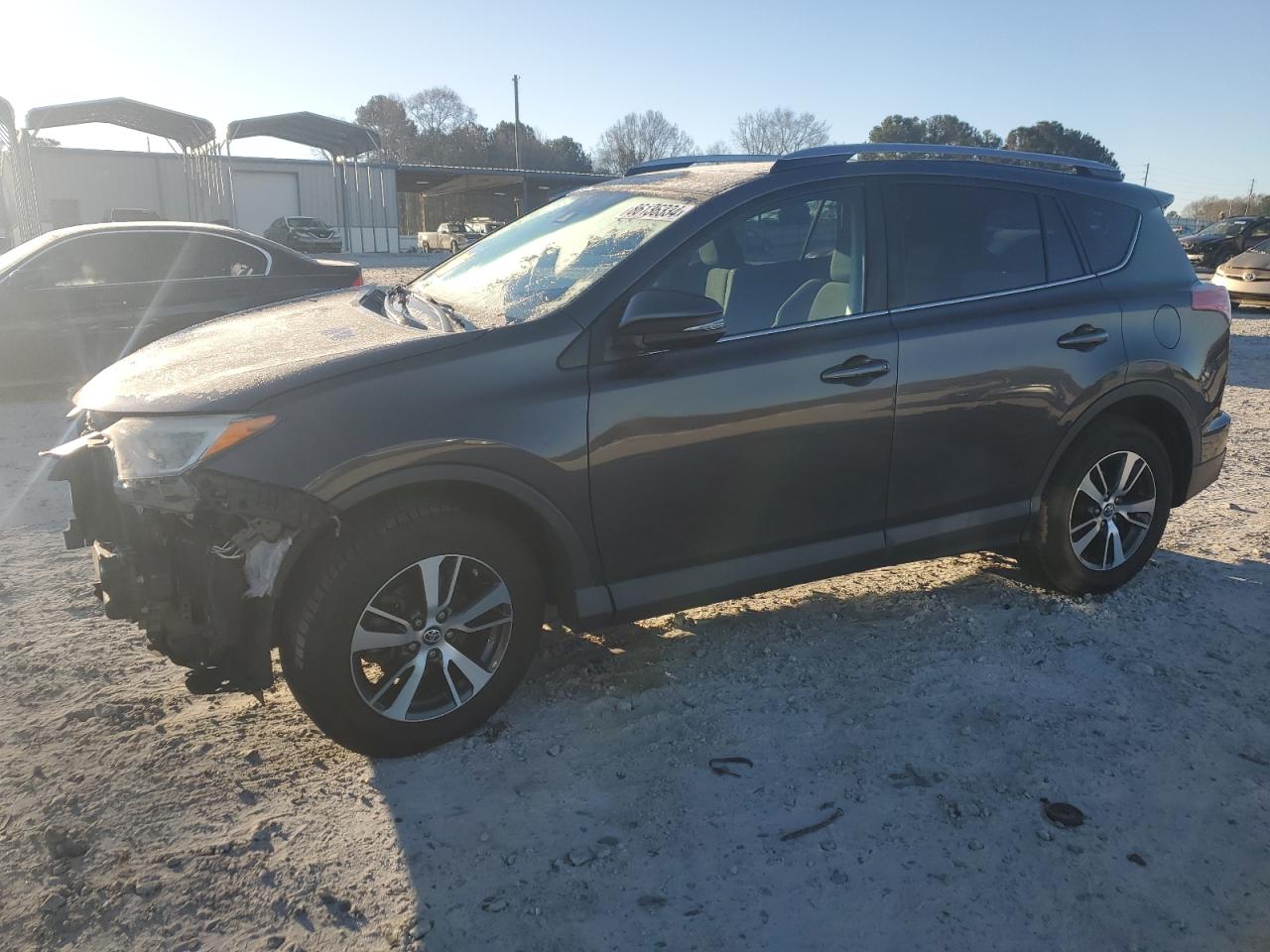 TOYOTA RAV4 XLE 2017