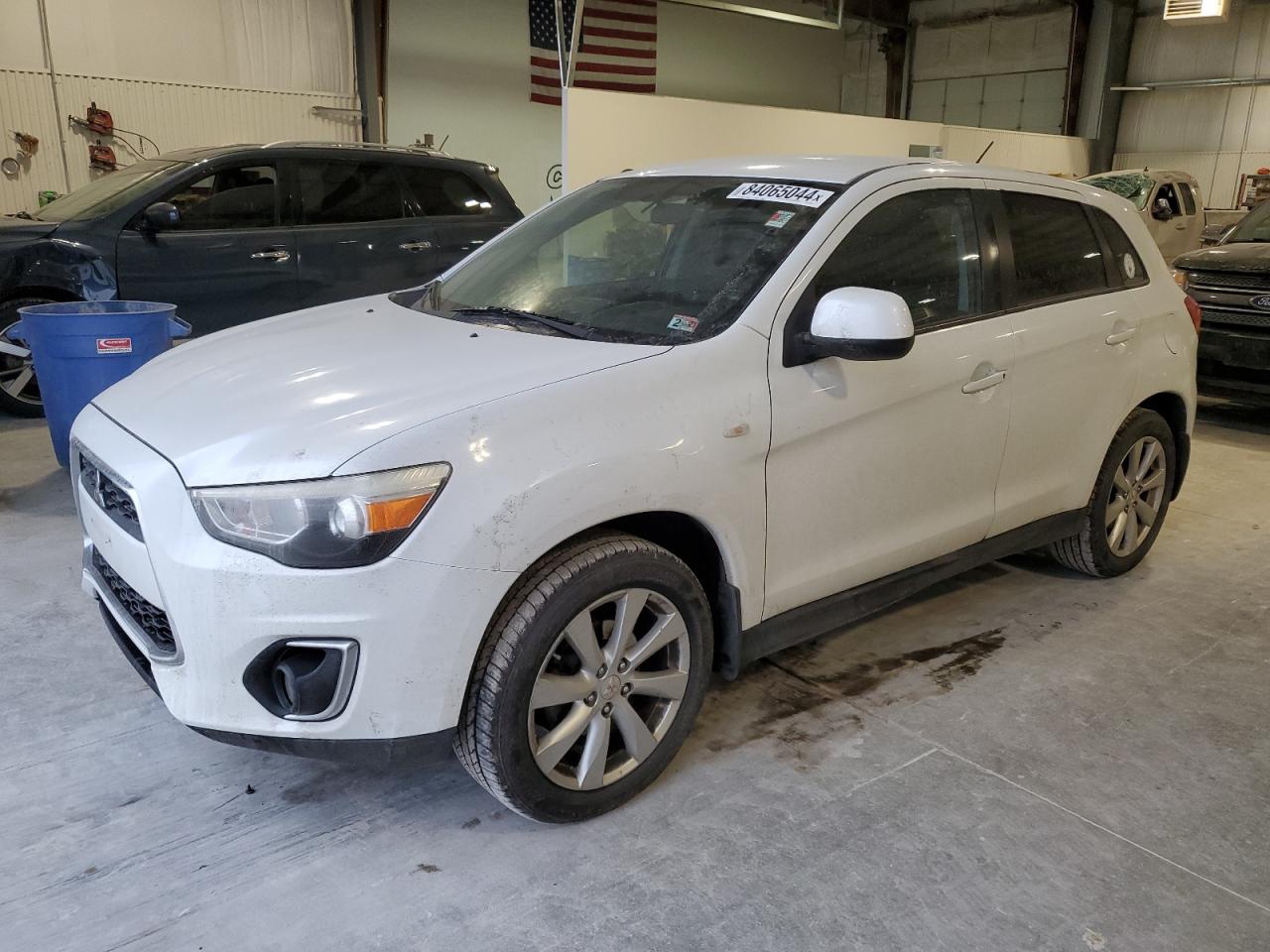 MITSUBISHI OUTLANDER 2013
