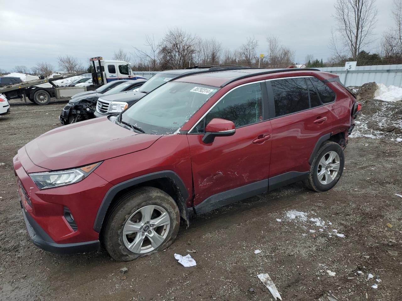 TOYOTA RAV4 XLE 2021