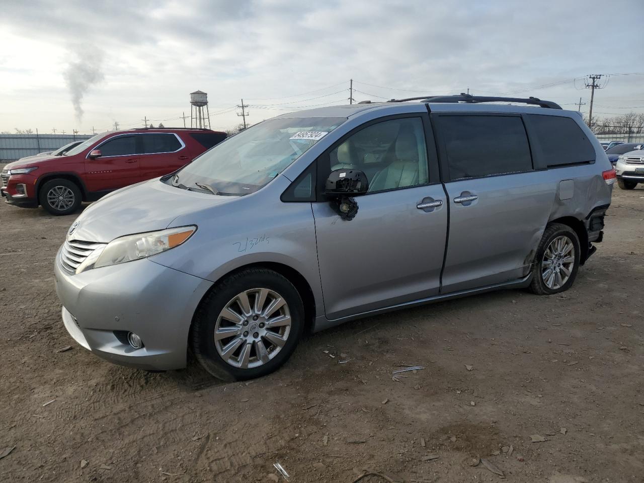 TOYOTA SIENNA XLE 2011